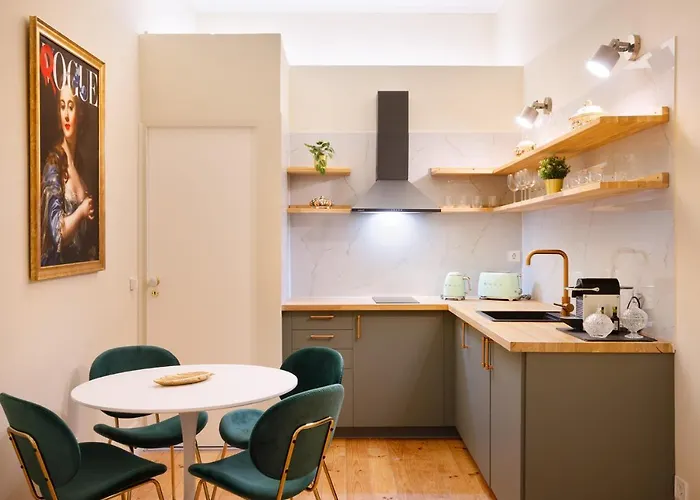 Cardosas Gem - Historic Ap 1f Apartament