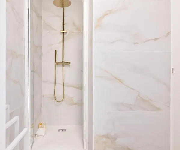 Cardosas Gem - Historic Ap 1f *