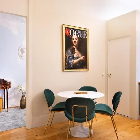 Cardosas Gem - Historic Ap 1f Apartment