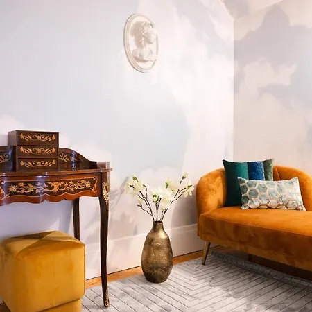 Cardosas Gem - Historic Ap 1f Apartment