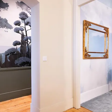 Design 2br In Cardosas - - 1f