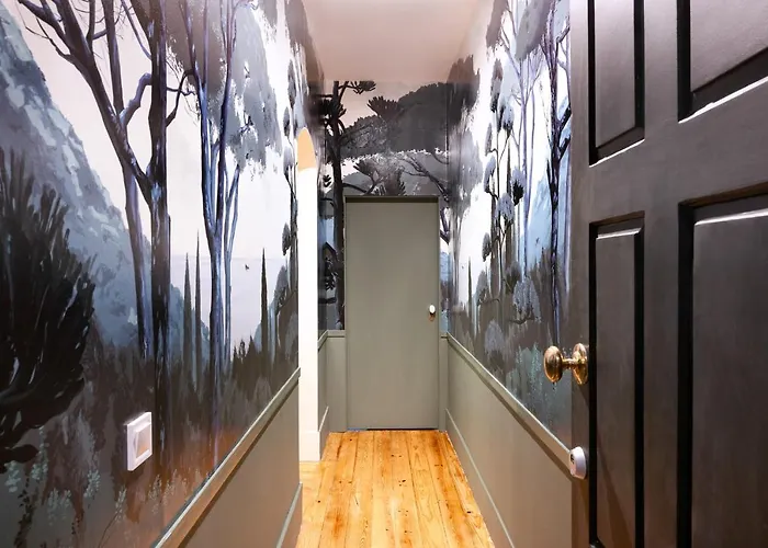 Cardosas Gem - Historic Ap 1f Apartment