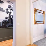 Design 2br In Cardosas - - 1f