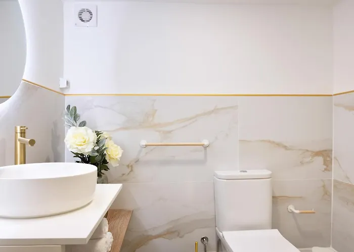 Cardosas Gem - Historic Ap 1f Lägenhet